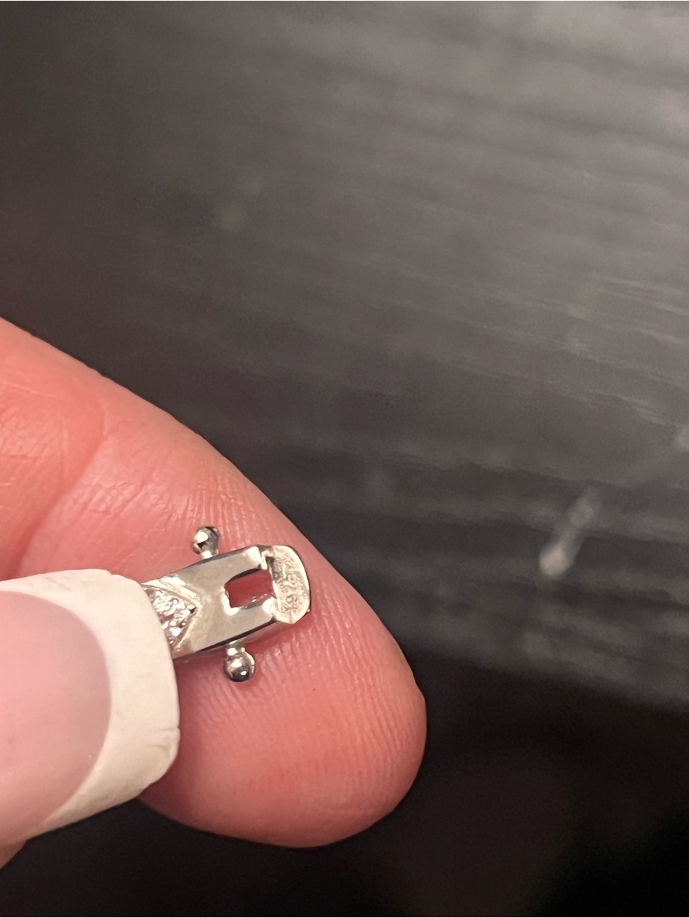 Silver Jewelry Clasp Connector for Wearable Accessories